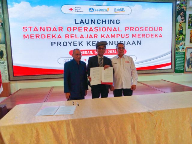 STMIK Triguna Dharma Tandatangani MoU dengan PMI Sumut Program MBKM Proyek Kemanusiaan