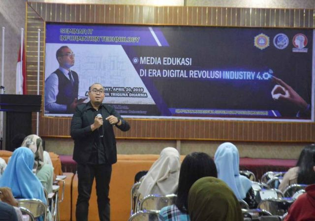 SEMINAR INFORMASI DAN TEKNOLOGI MEDIA EDUKASI DI ERA DIGITAL REVOLUSI INDUSTRI 4.0 